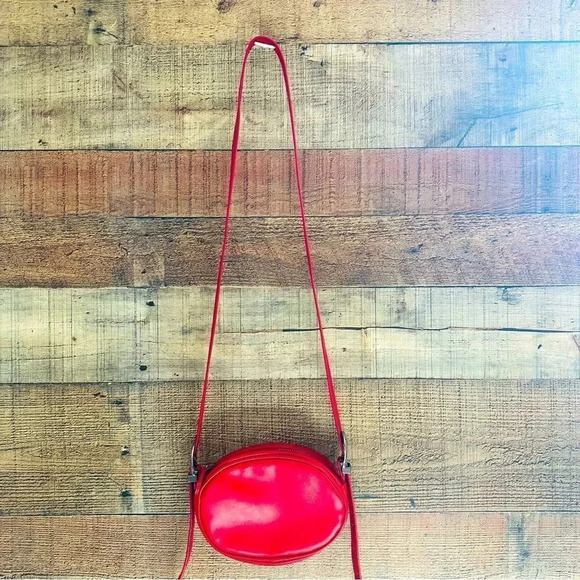Urban Outfitters Mini Oval Red Crossbody Bag - Picture 3 of 10